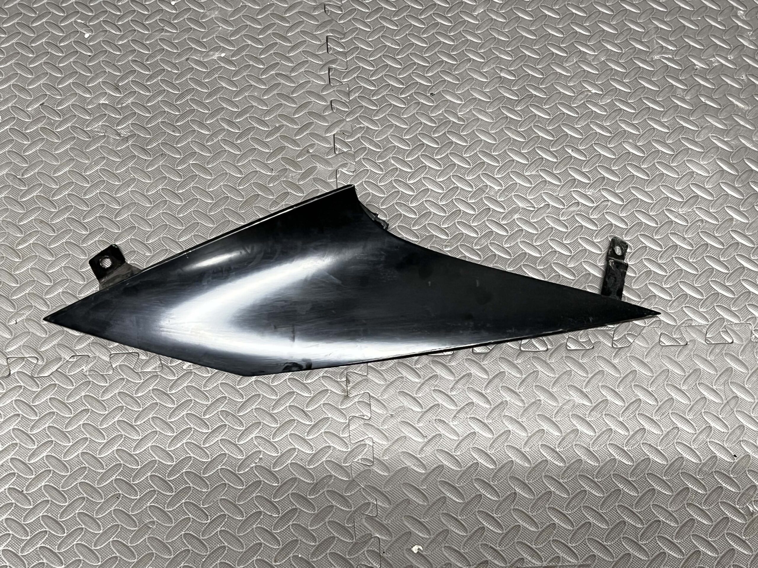 Ferrari 812 Kotflügel vorne shield fender-4