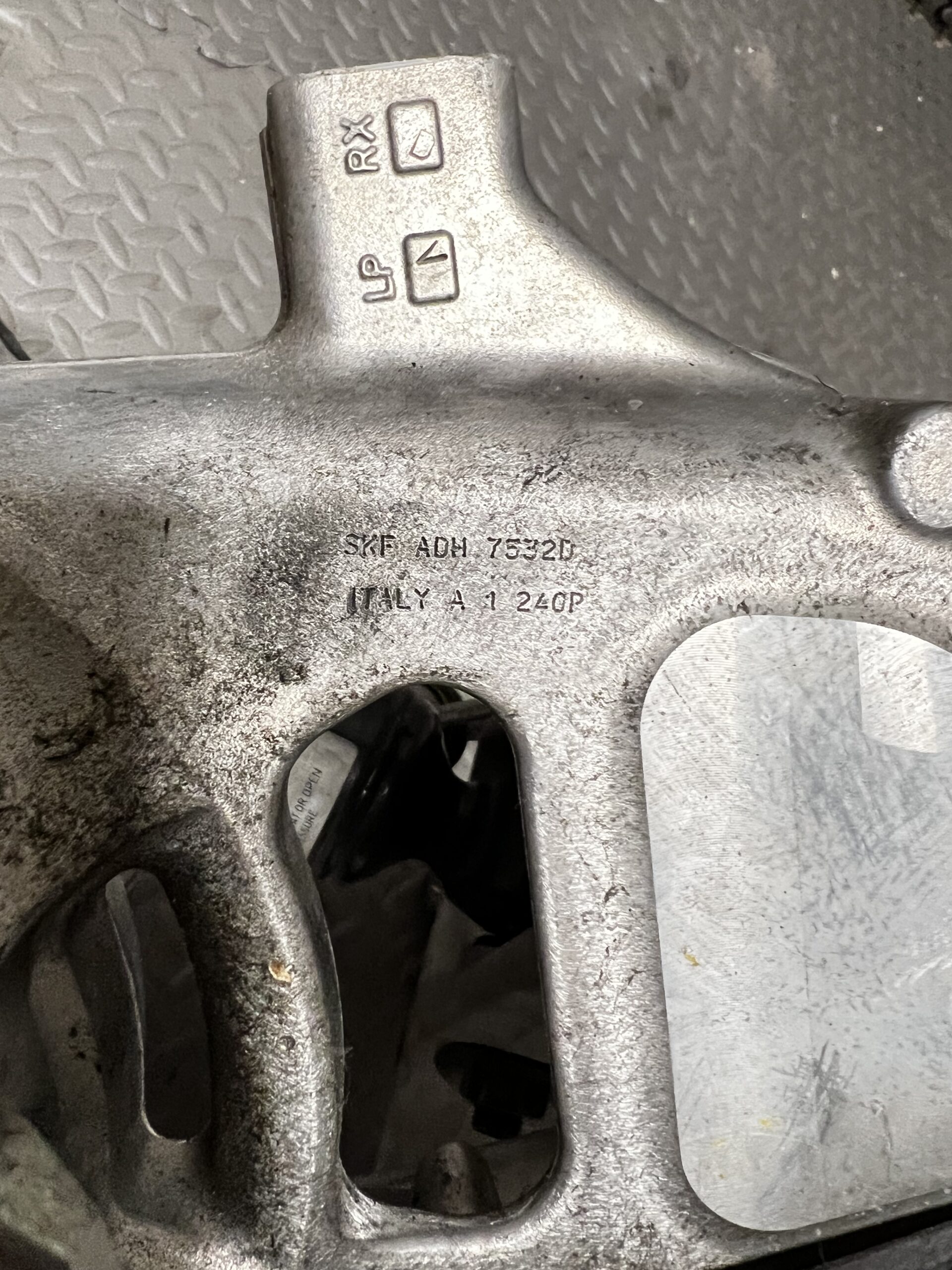 46525EB2-B371-4788-B3F6-649F707D7C94